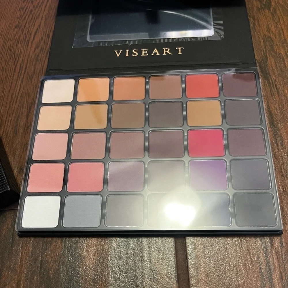 RARE Viseart Grande Pro Volume 1 Eyeshadow Palette